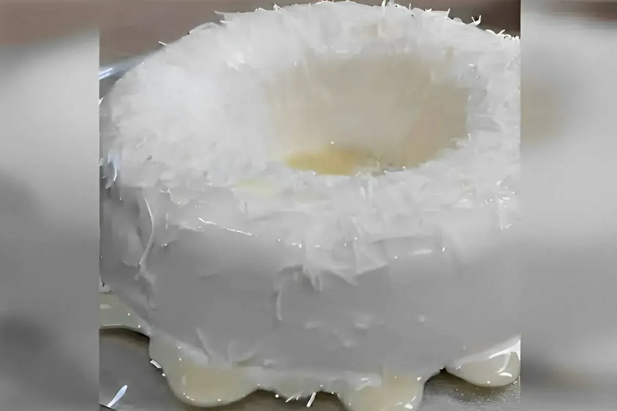 Pudim de coco de geladeira é só bater os ingredientes no liquidificador e levar para gelar