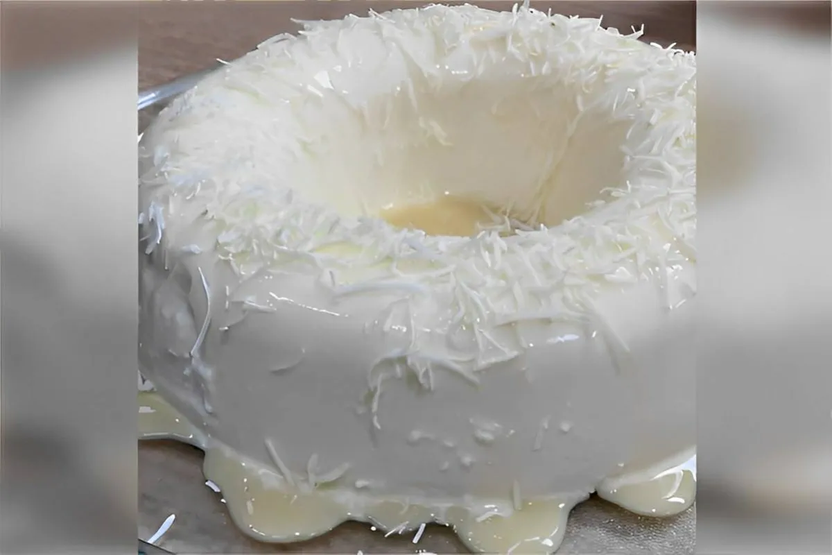 Pudim de coco delicioso uma sobremesa que não vai ao forno e fica pronta em minutos