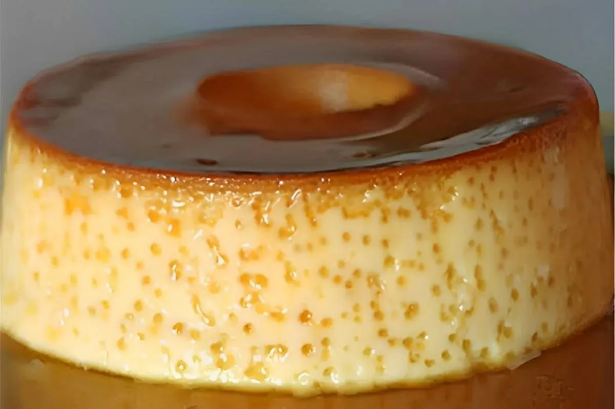 Pudim de geladeira cremoso e delicioso que fica pronto em 10 minutos
