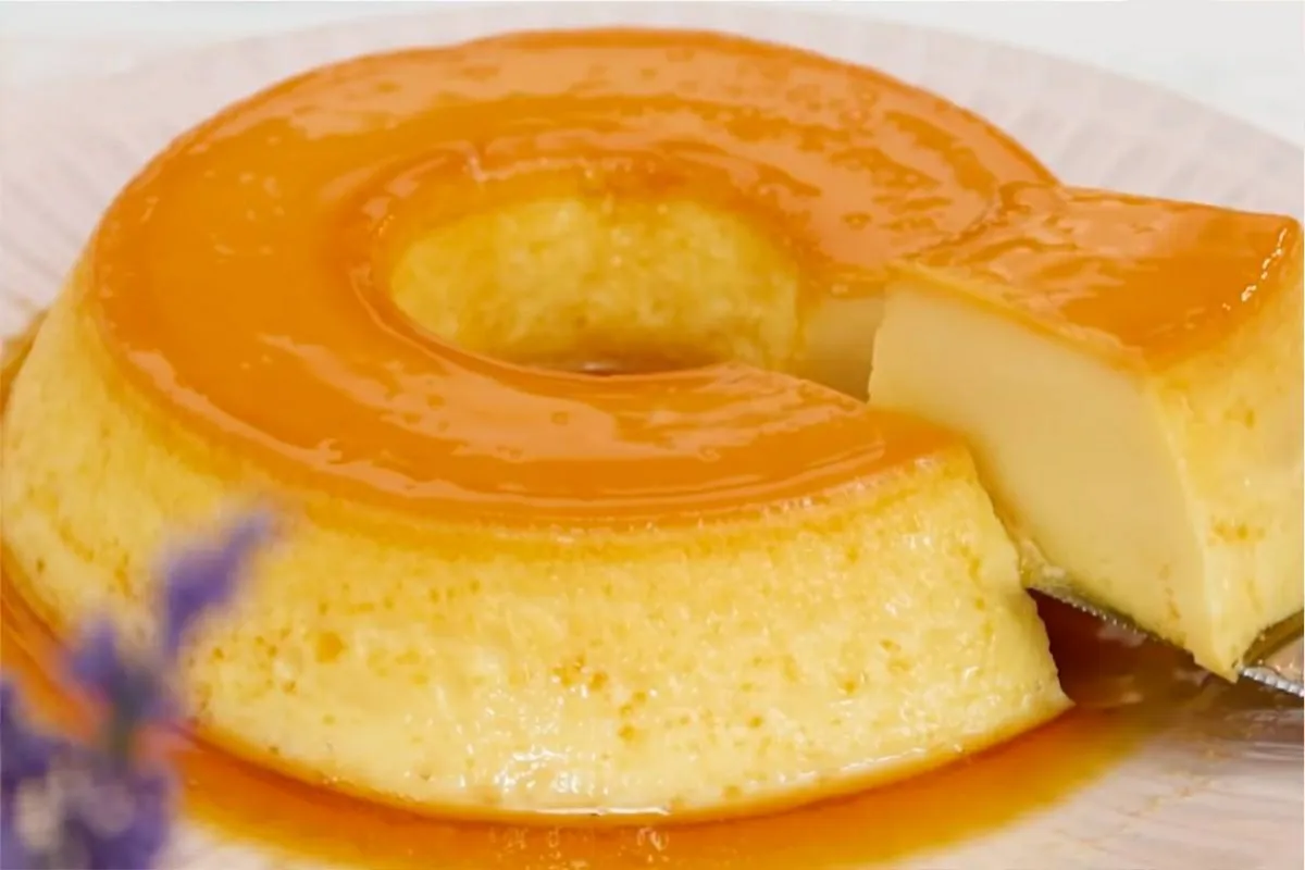 Pudim de leite sem forno feito na boca do fogão fica pronto mais rápido e igualmente gostoso