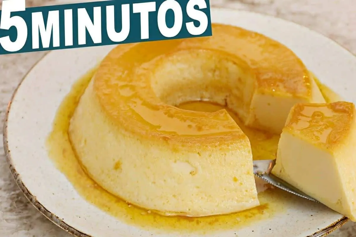 Pudim de leite tradicional cozido em 5 minutos na panela de pressão