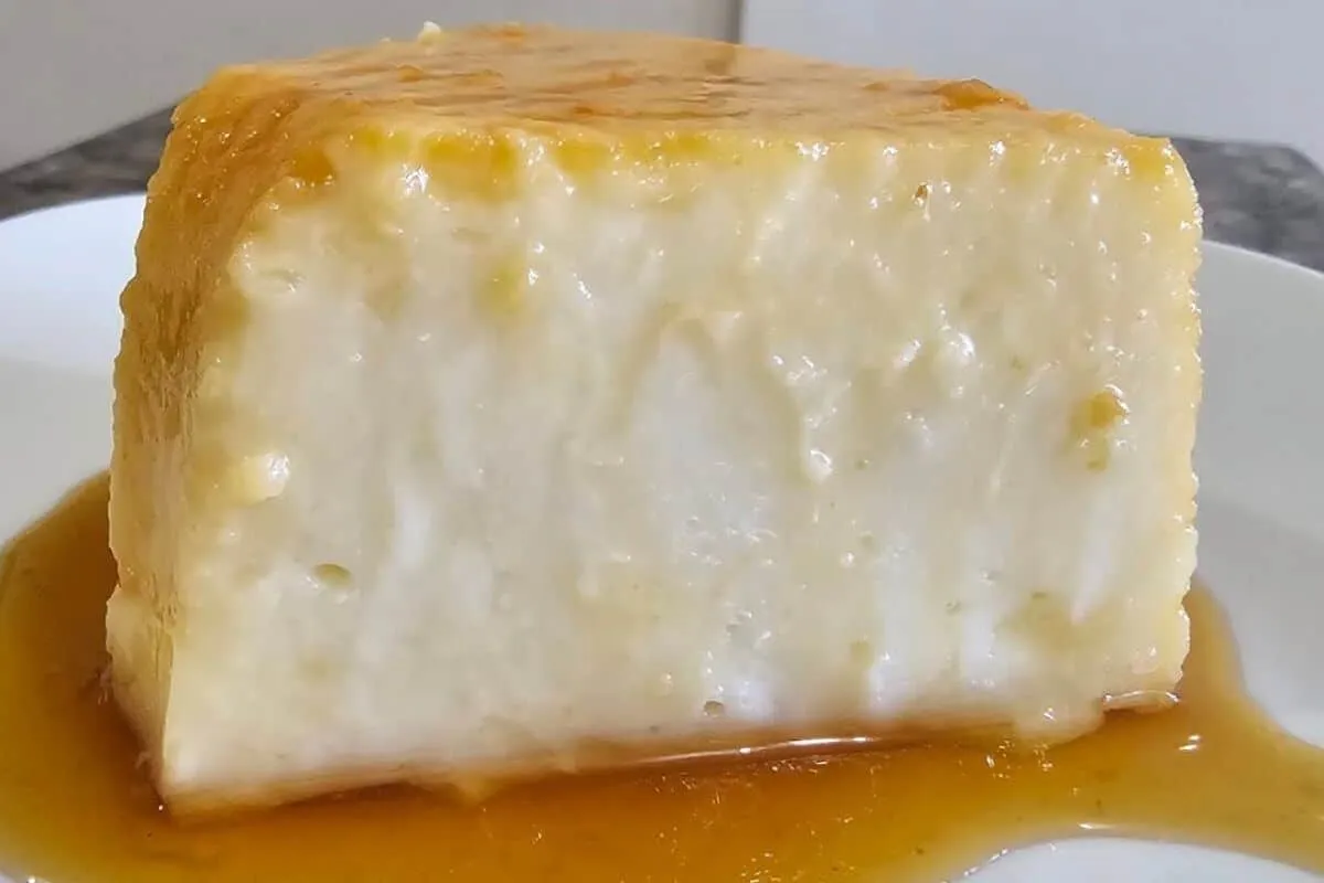 Pudim de maizena, uma sobremesa econômica, que não vai ao forno e fica parecendo uma nuvem