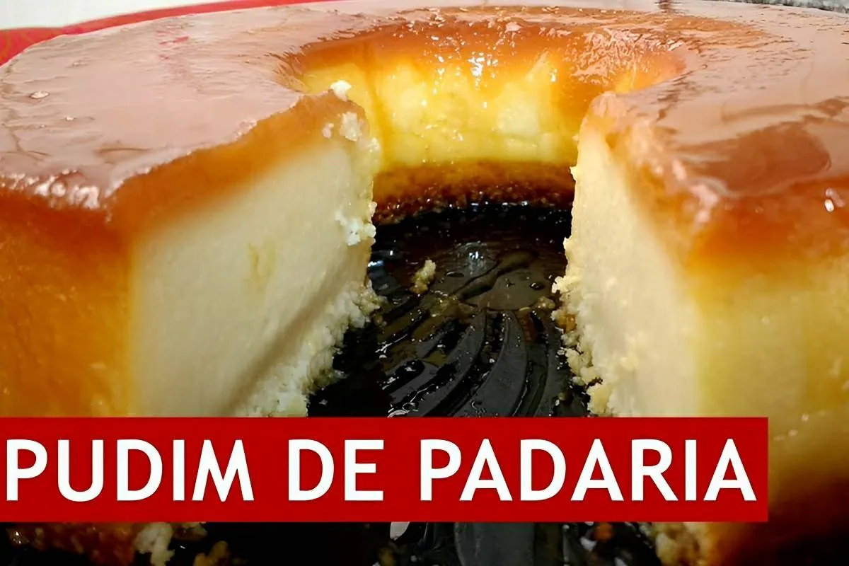 Pudim de padaria delicioso e consistente é só bater os ingredientes despejar na forma e assar