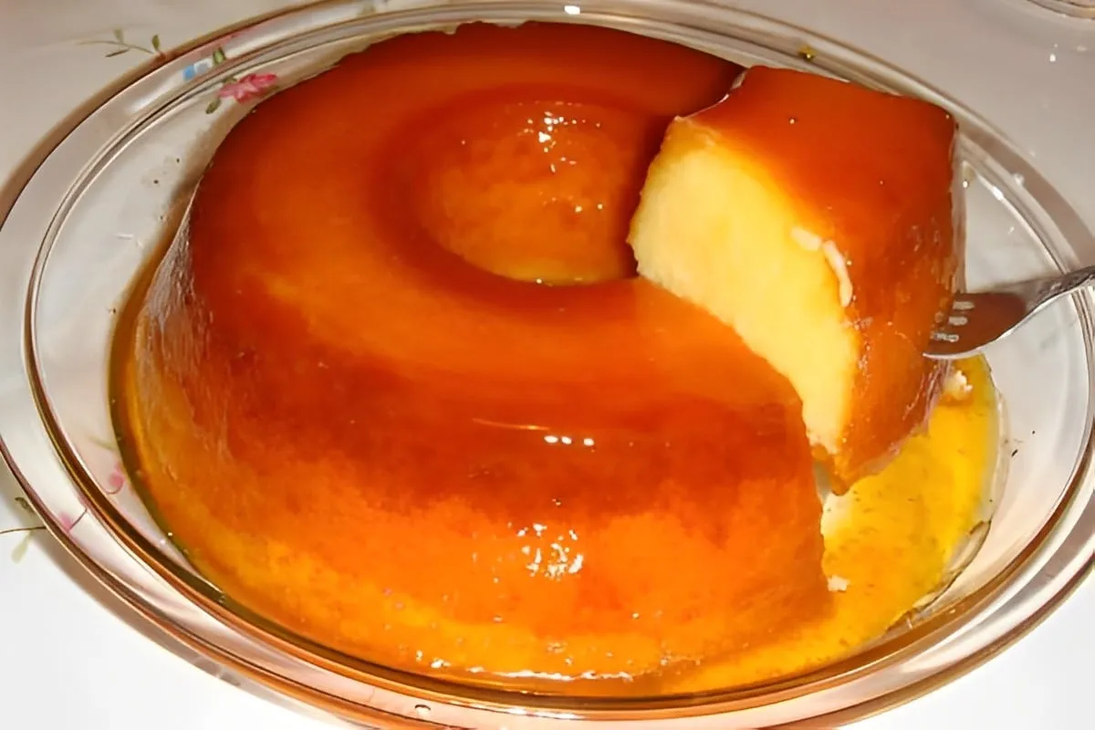 Pudim de pão com leite condensado deliciosa e bem prático de fazer