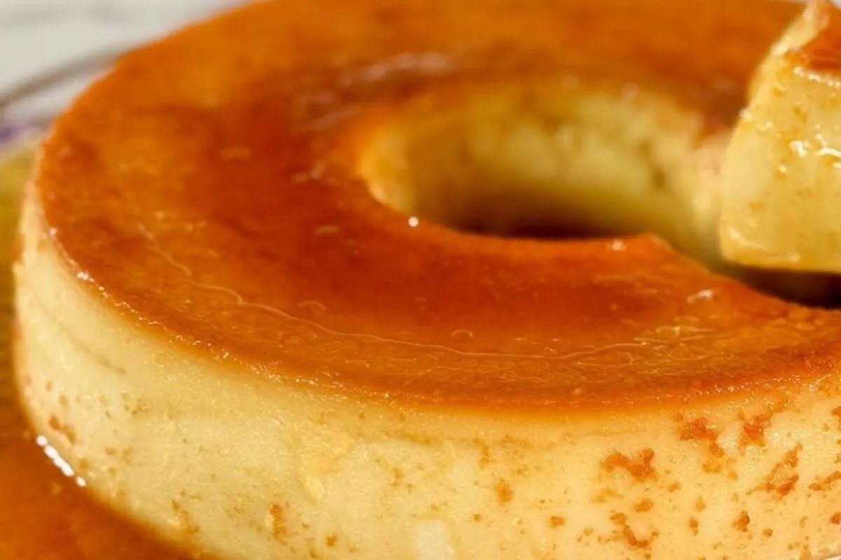 Pudim de pão de padaria: super cremoso e sem leite condensado