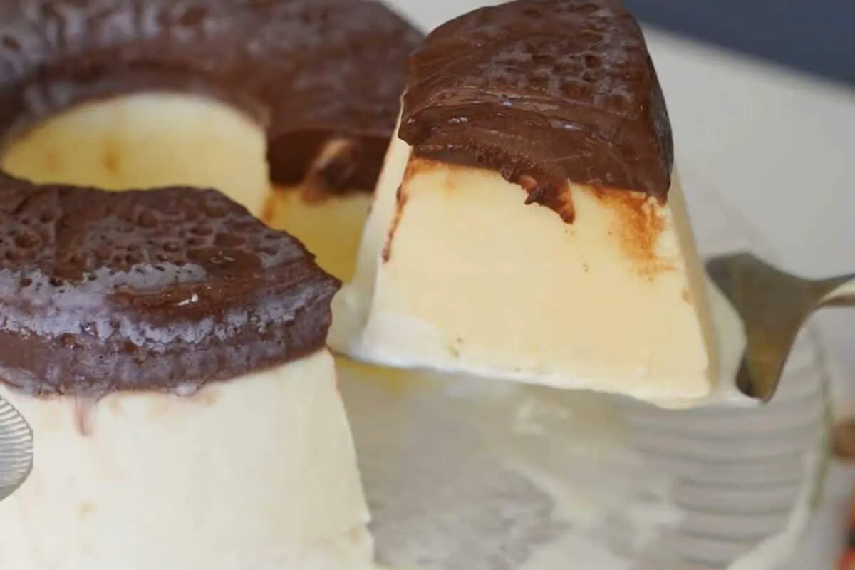 Pudim de sorvete ou sorvetão, uma sobremesa especial que vai encantar toda a sua família