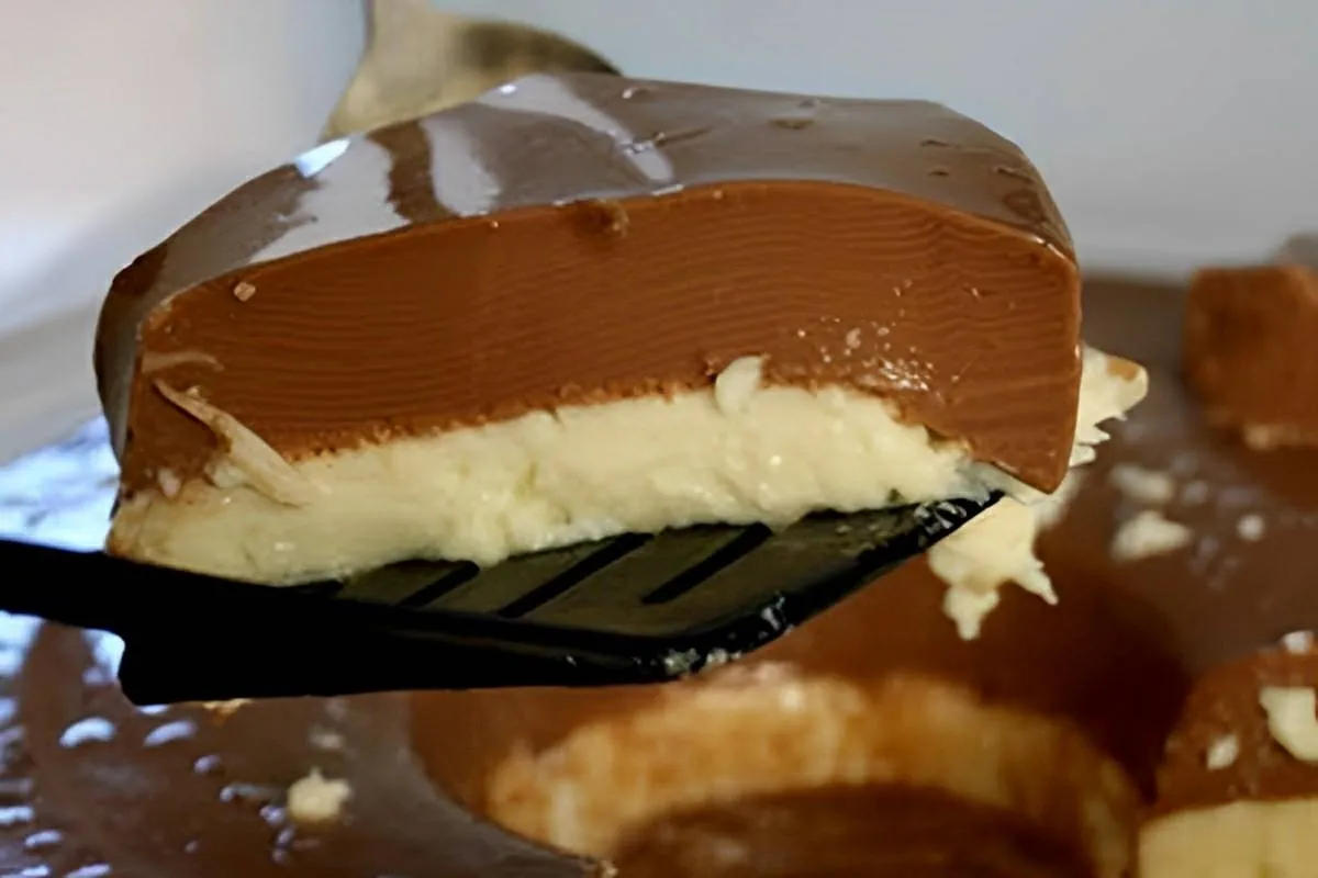 Pudim prestígio uma sobremesa de liquidificador rápida deliciosa e perfeita para qualquer ocasião