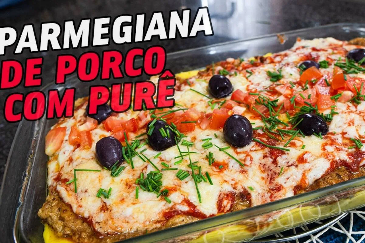 Que tal inovar no almoço de domingo com esse carne de porco à parmegiana delicioso