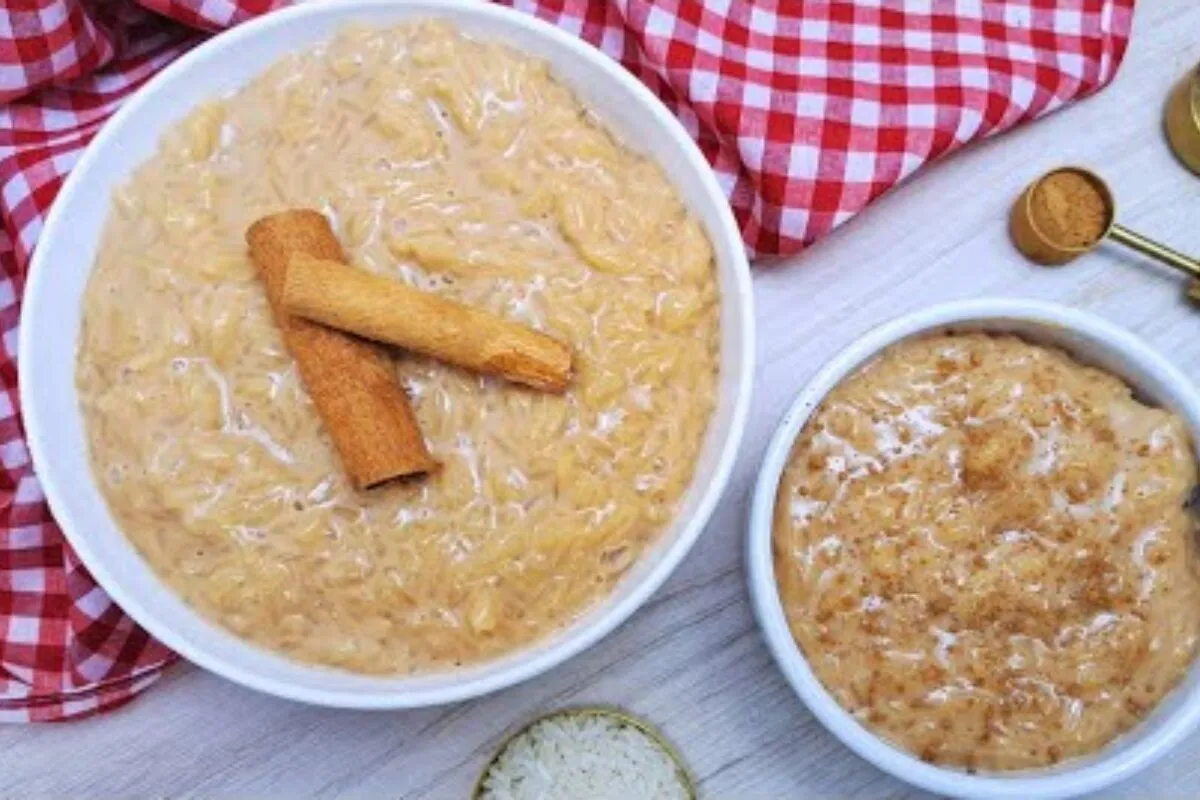 Receita de arroz doce caramelizado super cremoso e com um sabor delicioso para adoçar a sua tarde