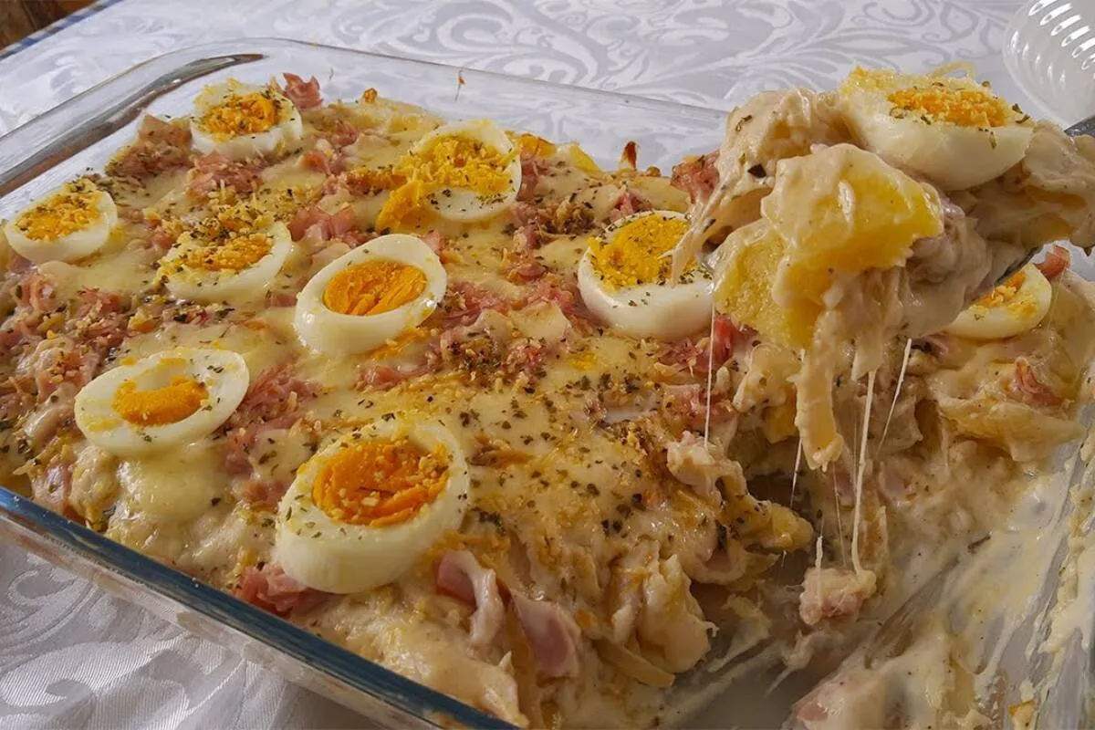 Receita de batata gratinada à portuguesa para o almoço de domingo