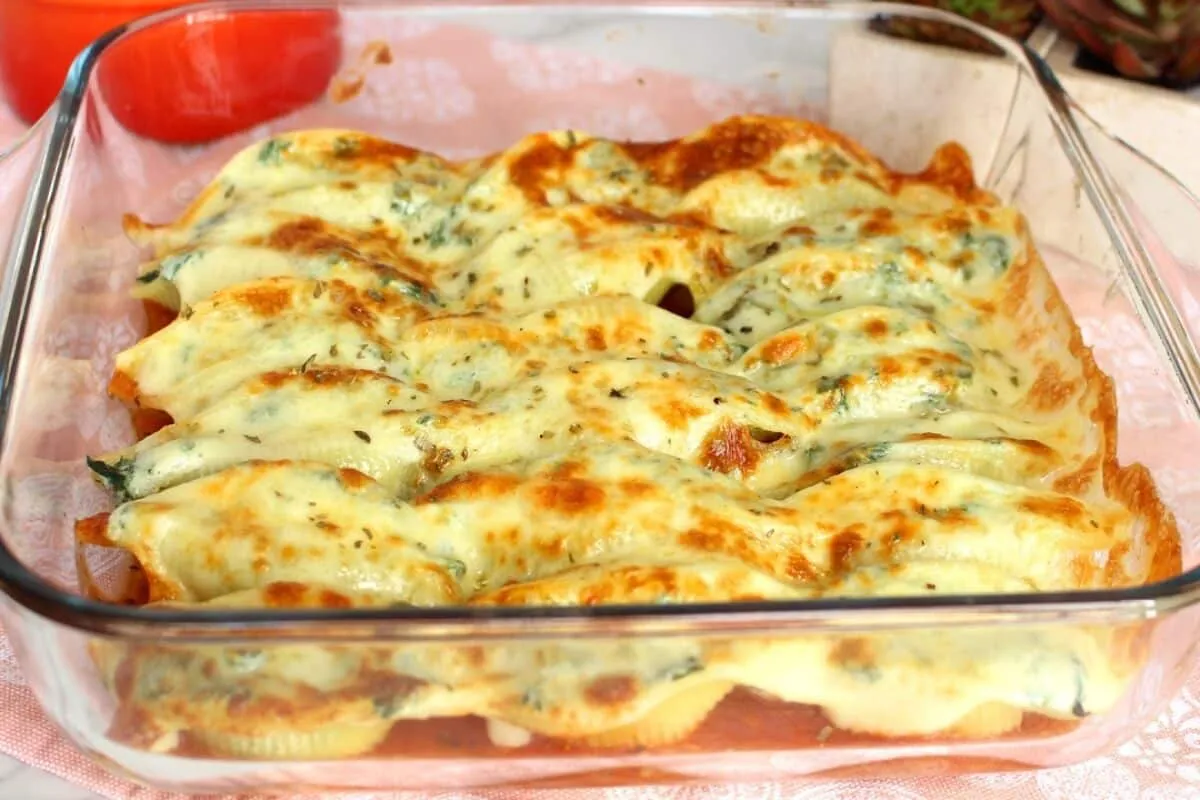 Receita de conchiglione com creme de espinafre: um almoço sofisticado e fácil de preparar