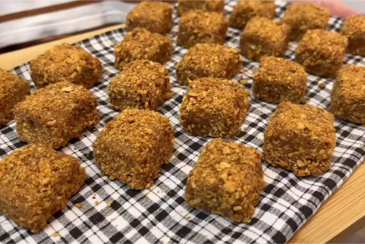 Receita de doce de amendoim com apenas 3 ingredientes e que não vai ao fogo, muito fácil e rápido
