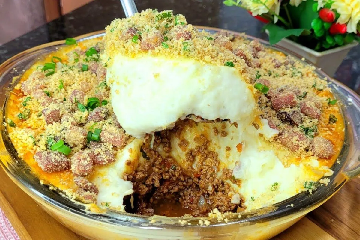Receita de escondidinho de carne moída que todo mundo saborear no almoço de domingo