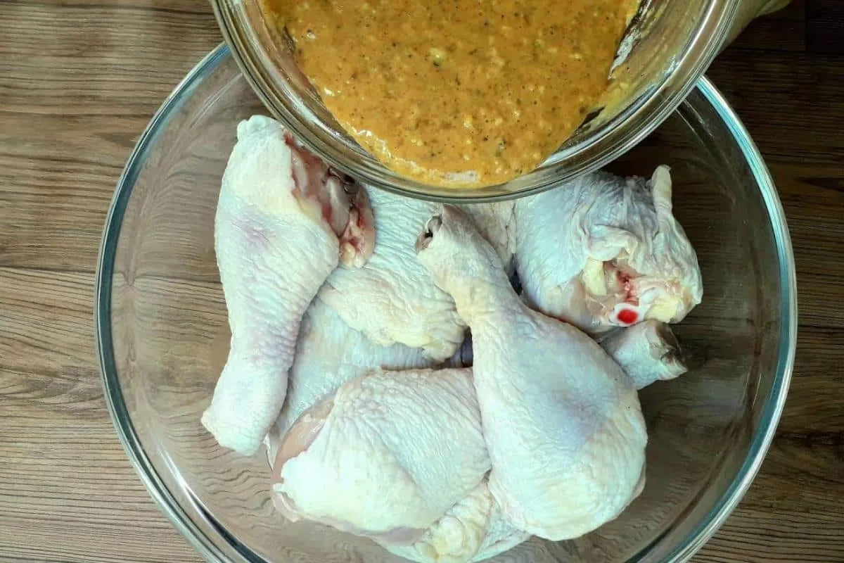 Receita de frango assado que minha família me pede para fazer todo final de semana