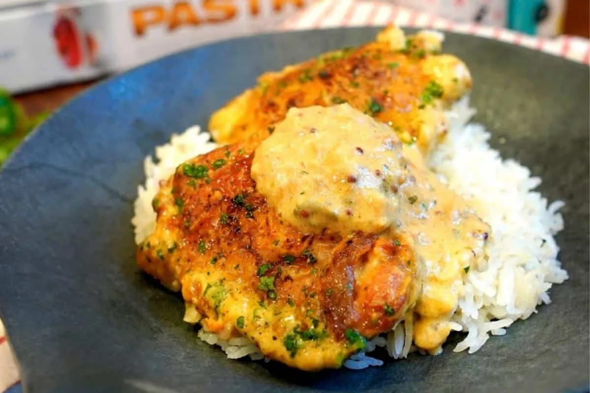 Receita de frango com molho de mostarda: uma receita fácil e delicioso para seu almoço de natal