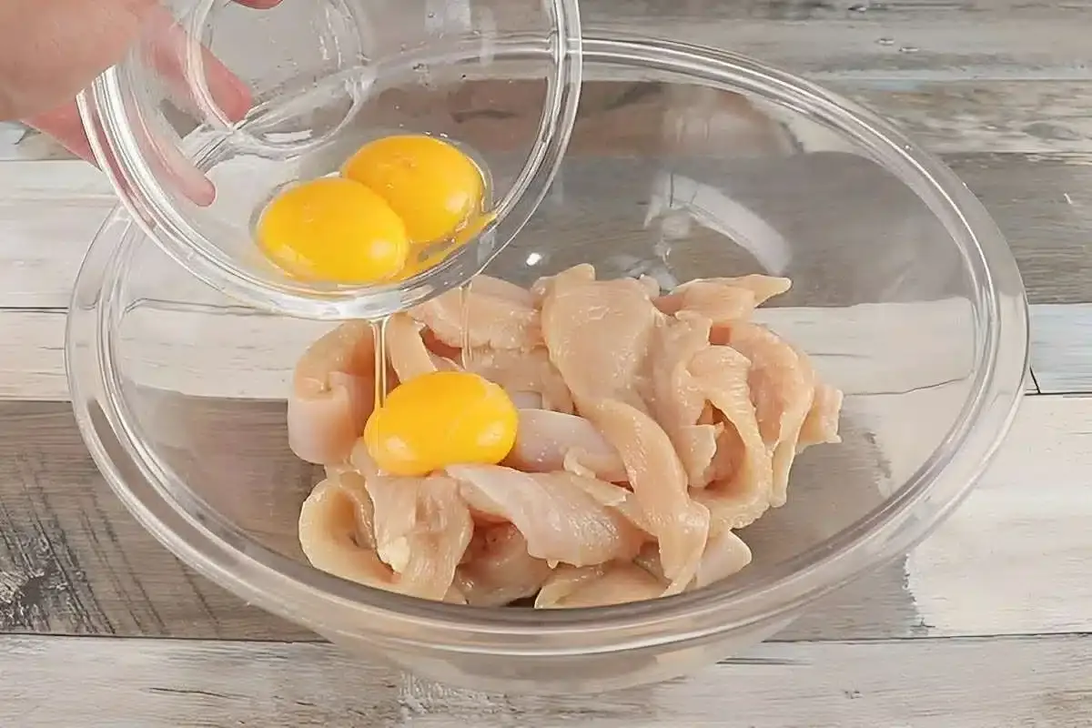Receita de frango perfeita para reunir a família na hora do almoço ainda hoje