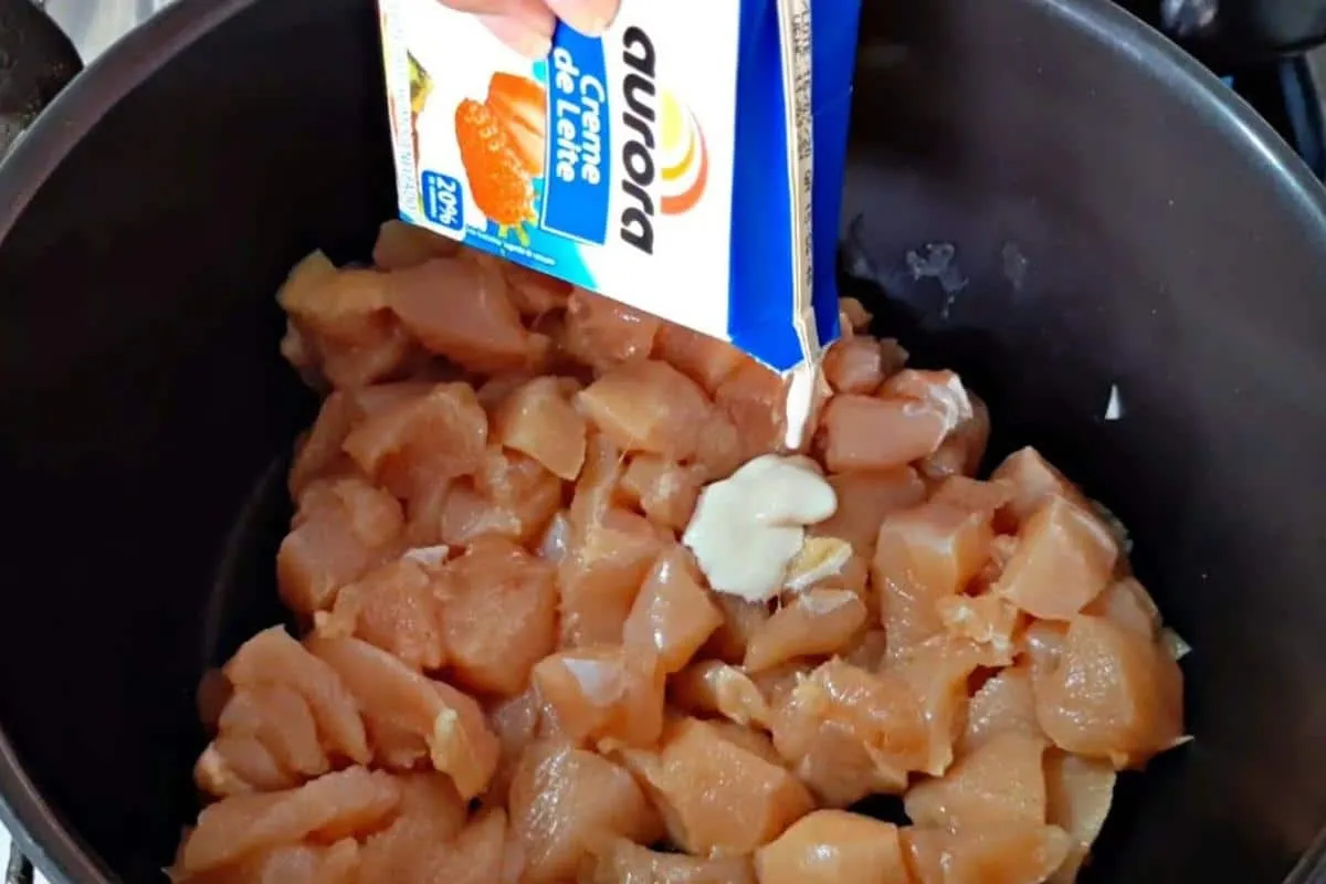 Receita de frango que é a mais pedida aqui em casa todo final de semana
