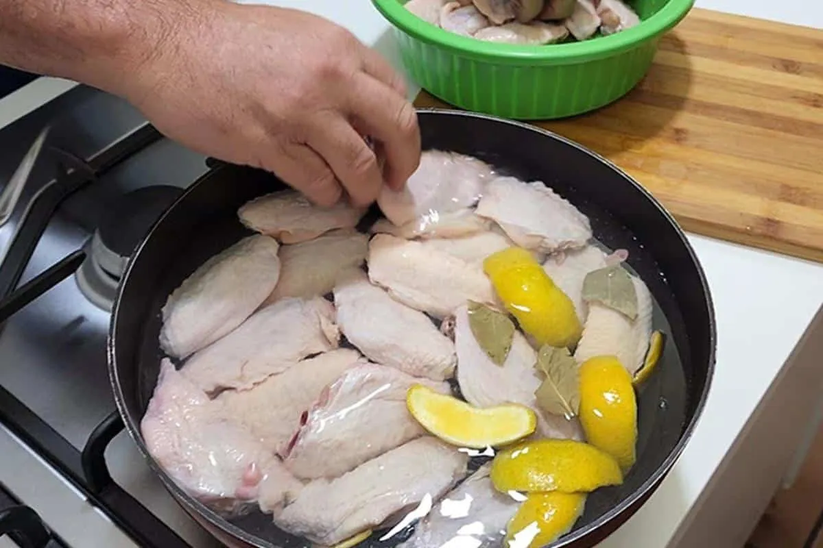 Receita de frango que vai mudar seu jeito de fazer almoço de natal