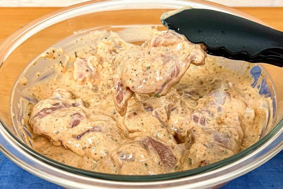 Receita de frango tão fácil e deliciosa que dá para fazer qualquer dia da semana