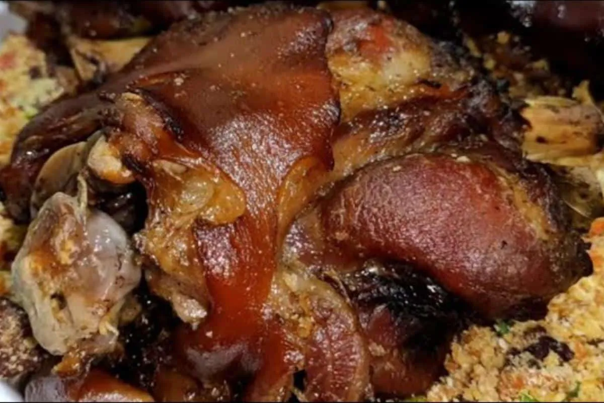 Receita de joelho de porco para completar os acompanhamentos da sua mesa de natal