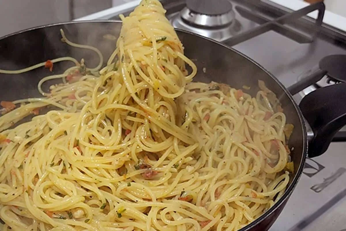 Receita de macarrão de 10 minutos: fica muito saboroso e soltinho