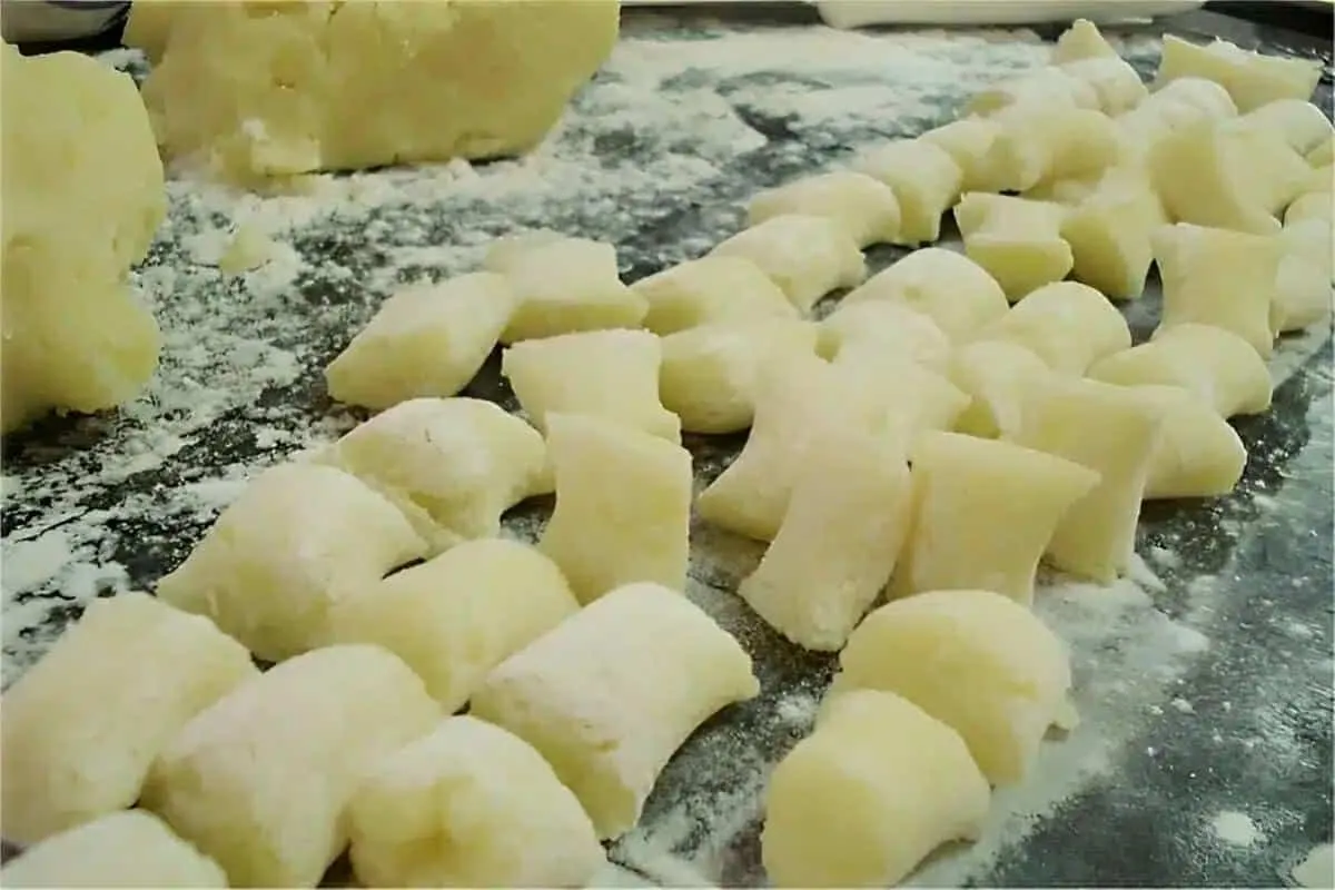 Receita de nhoque de batata para o almoço de domingo: veja como acertar no ponto da massa