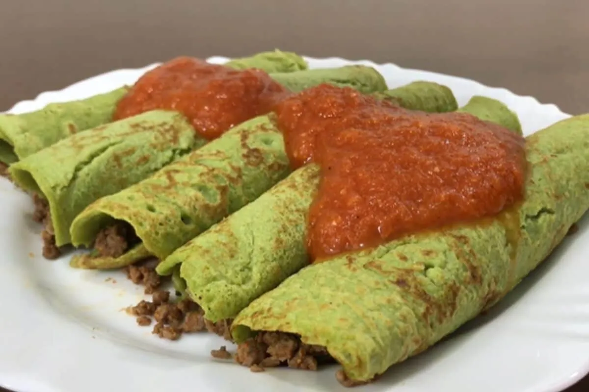 Receita de panqueca saudável e nutritiva para servir em um almoço ou jantar leve e equilibrado