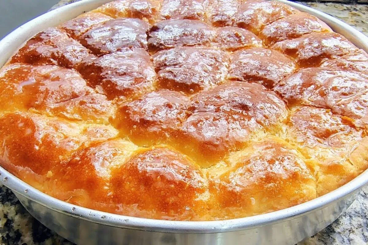 Receita de pão de liquidificador sem sovar que você vai querer toda semana no chá da tarde