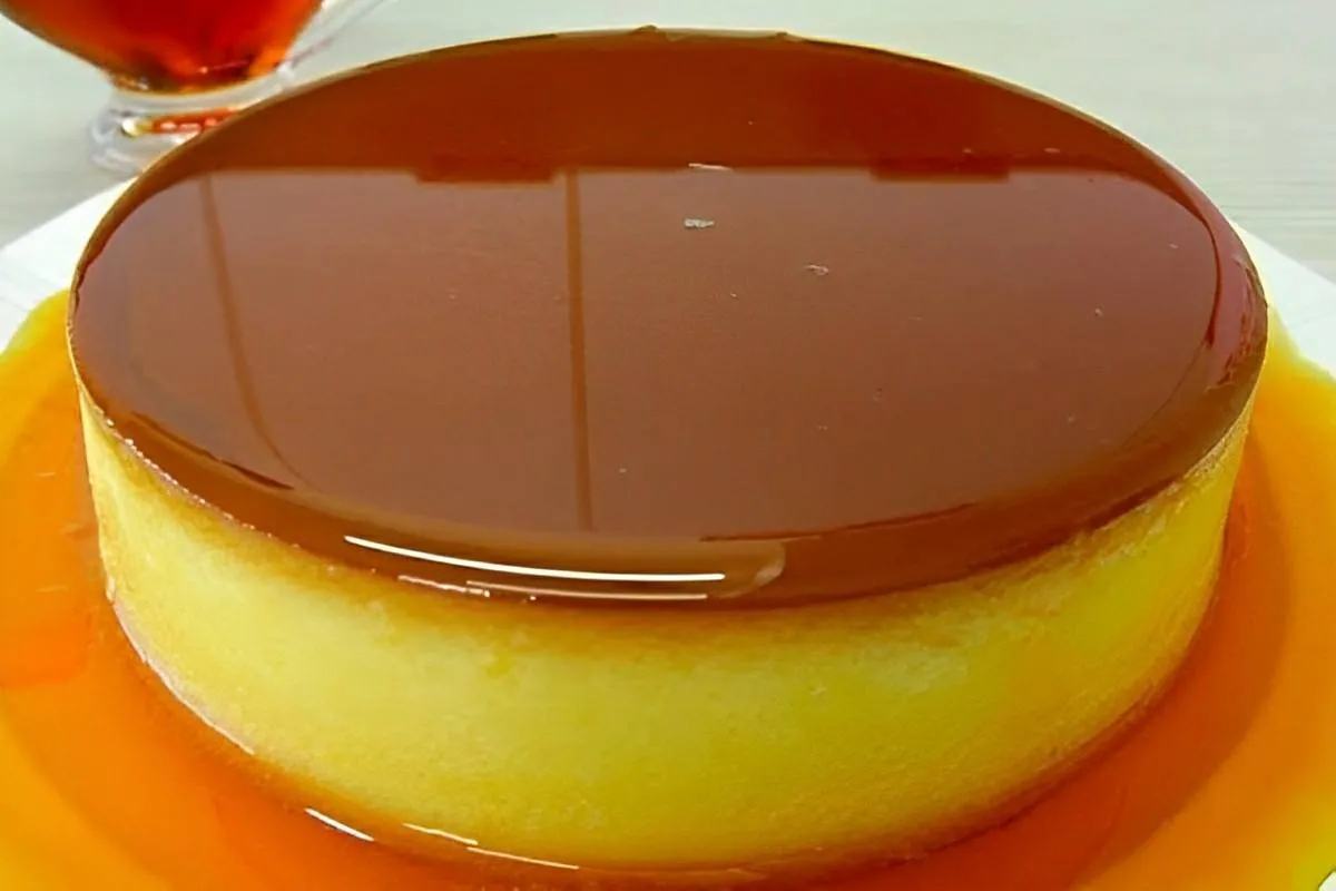 Receita de pudim fácil e lindo para enfeitar sua mesa nas festas e comemorações