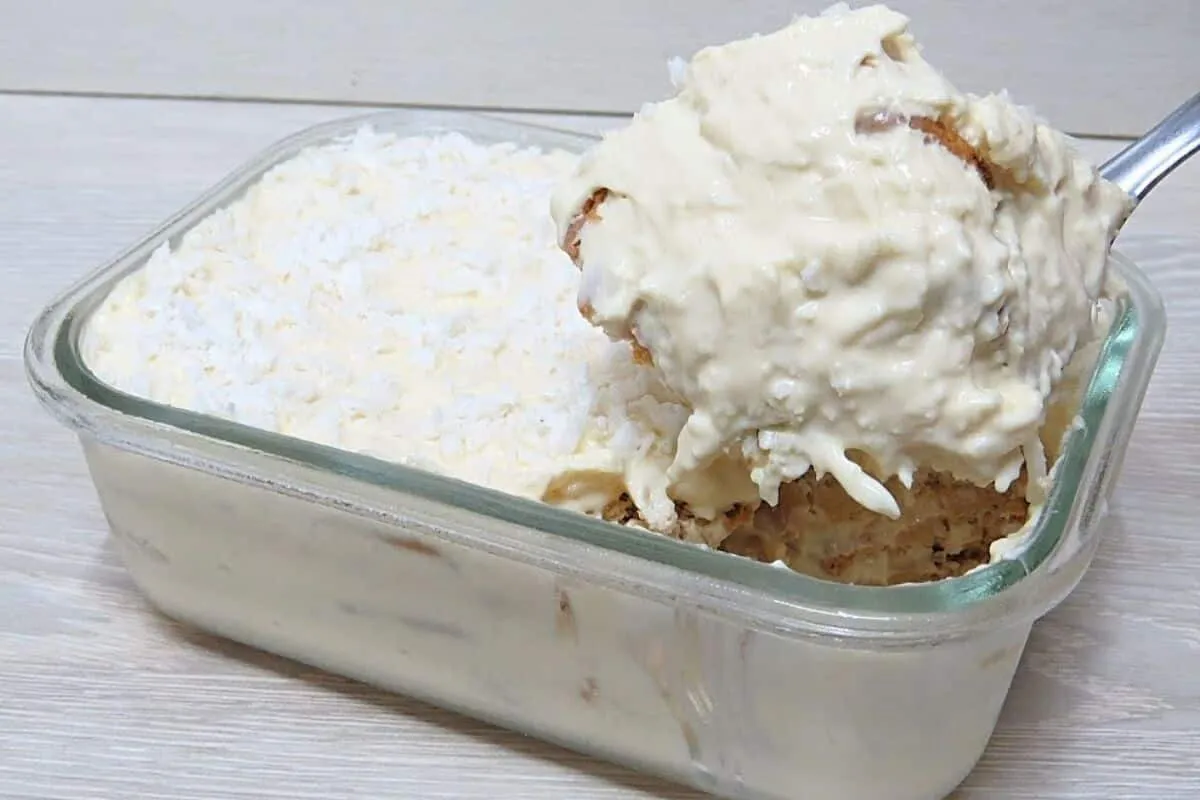 Receita de sobremesa feita à mão e sem leite condensado, para um doce prático e mais econômico