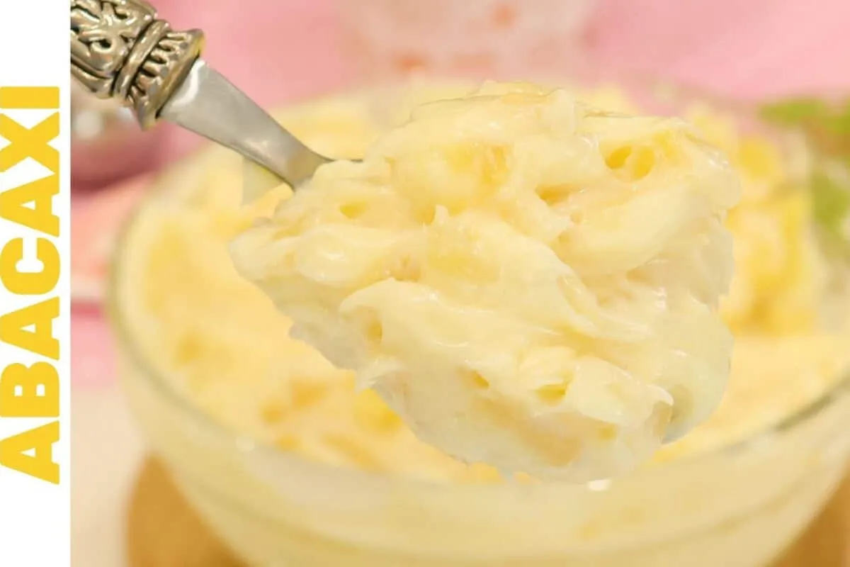 Recheio de abacaxi com 4 leites: super cremoso e estruturado, perfeito para bolos e doces