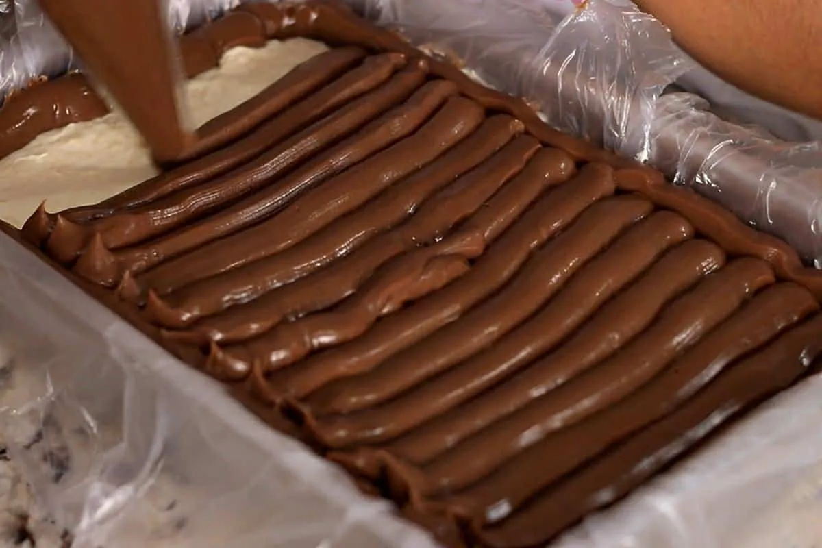 Recheio de brigadeiro especial para bolos tortas e sobremesas
