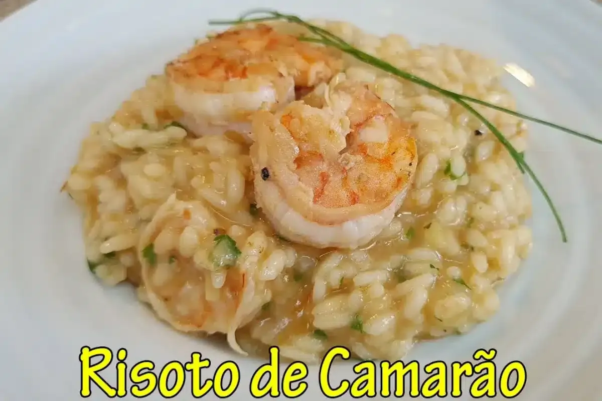 Risoto de camarão pronto em 30 minutos para você servir um jantar elegante e delicioso na ceia de Ano Novo