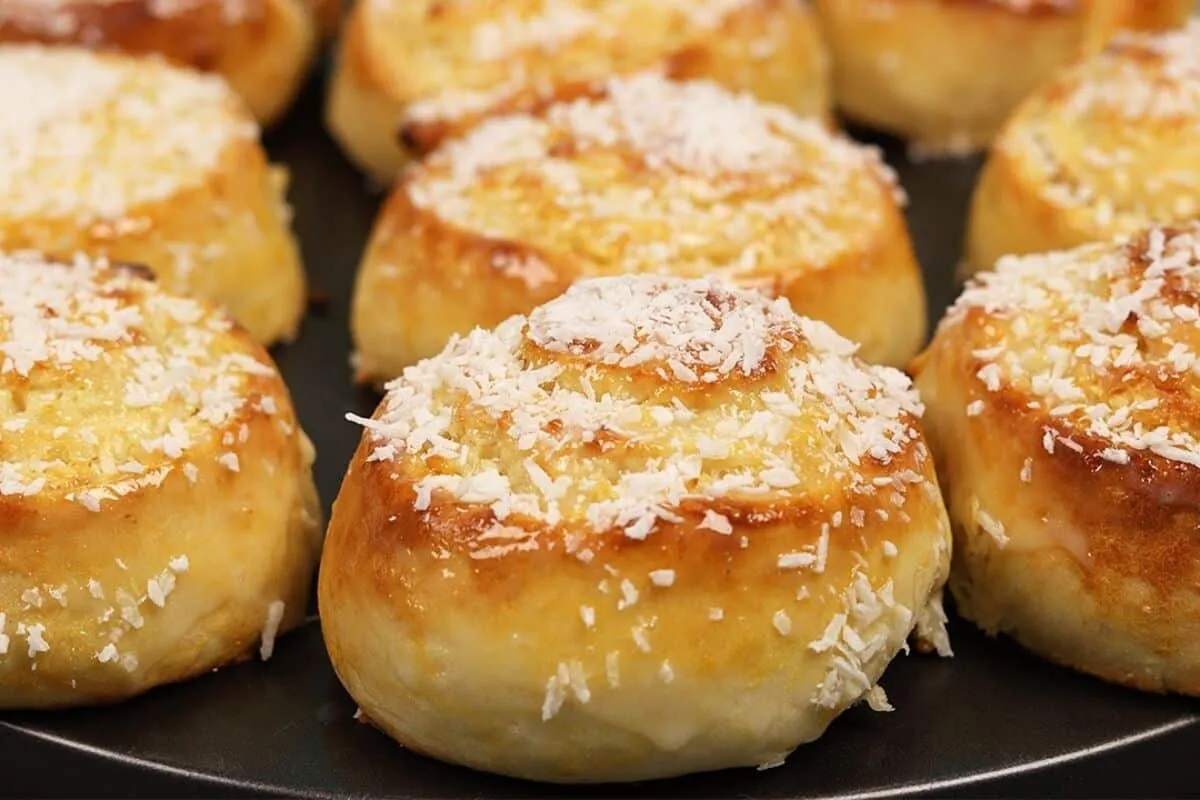 Rosca húngara de coco fofinha e deliciosa que vai deixar todo mundo com vontade só pelo cheiro