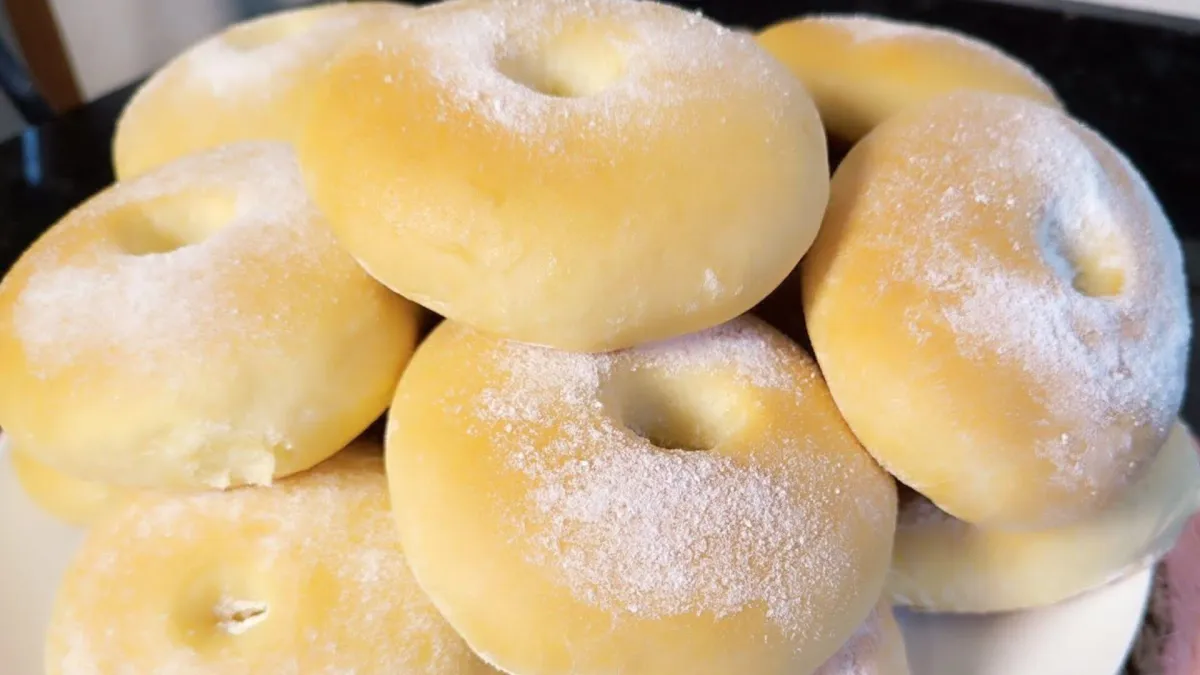 Rosquinha de laranja vai ser uma novidade deliciosa no seu lanche da tarde