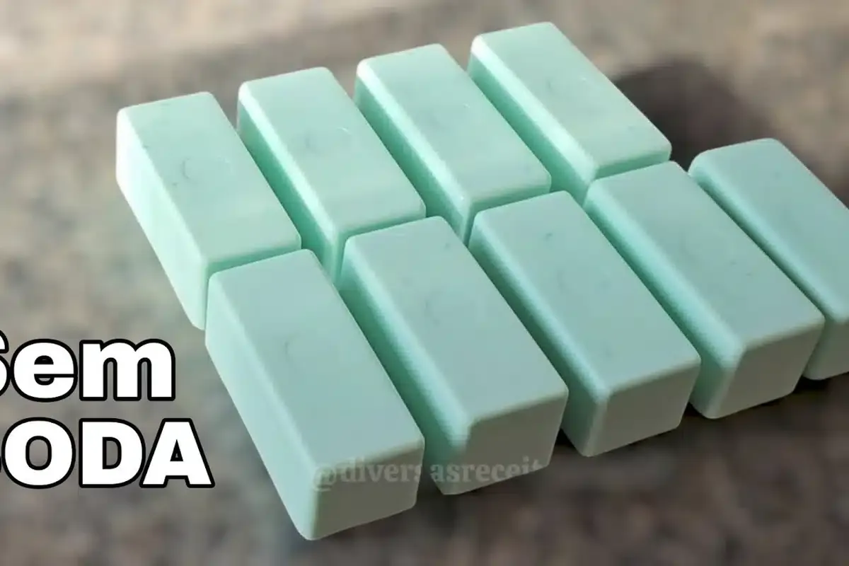 Sabão de limão sem soda super duro que não desmancha fácil na água e espuma bastante