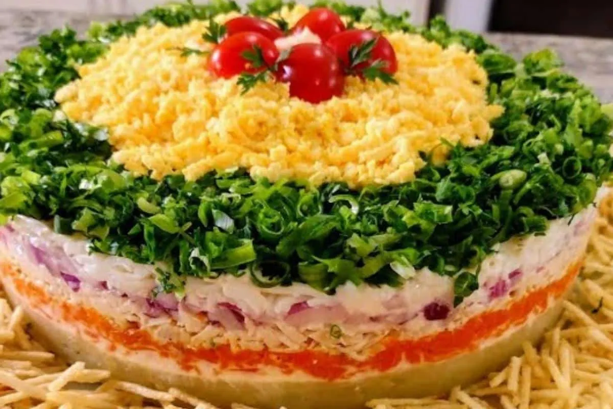 Salada de natal deliciosa e diferente de todas que você já experimentou