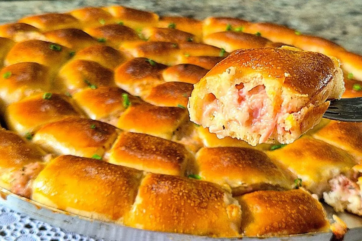 Salgado de presunto e queijo igual de padaria com massa perfeita e recheio suculento
