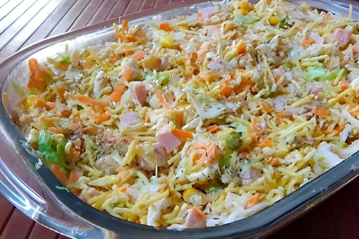 Salpicão de repolho uma opção leve e deliciosa para o seu almoço de natal
