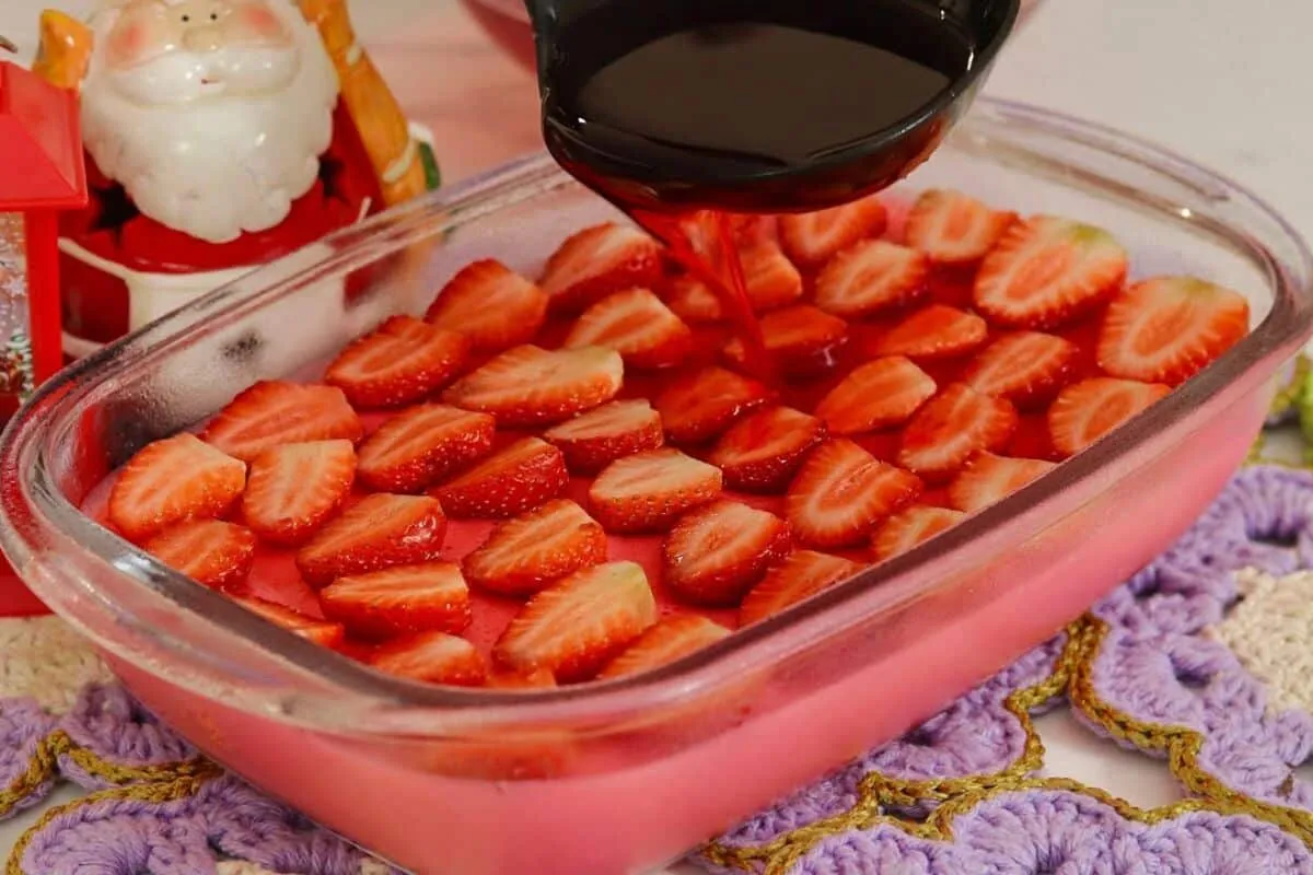 Sobremesa de 3 ingredientes muito simples e econômica para quando bate a vontade de doce
