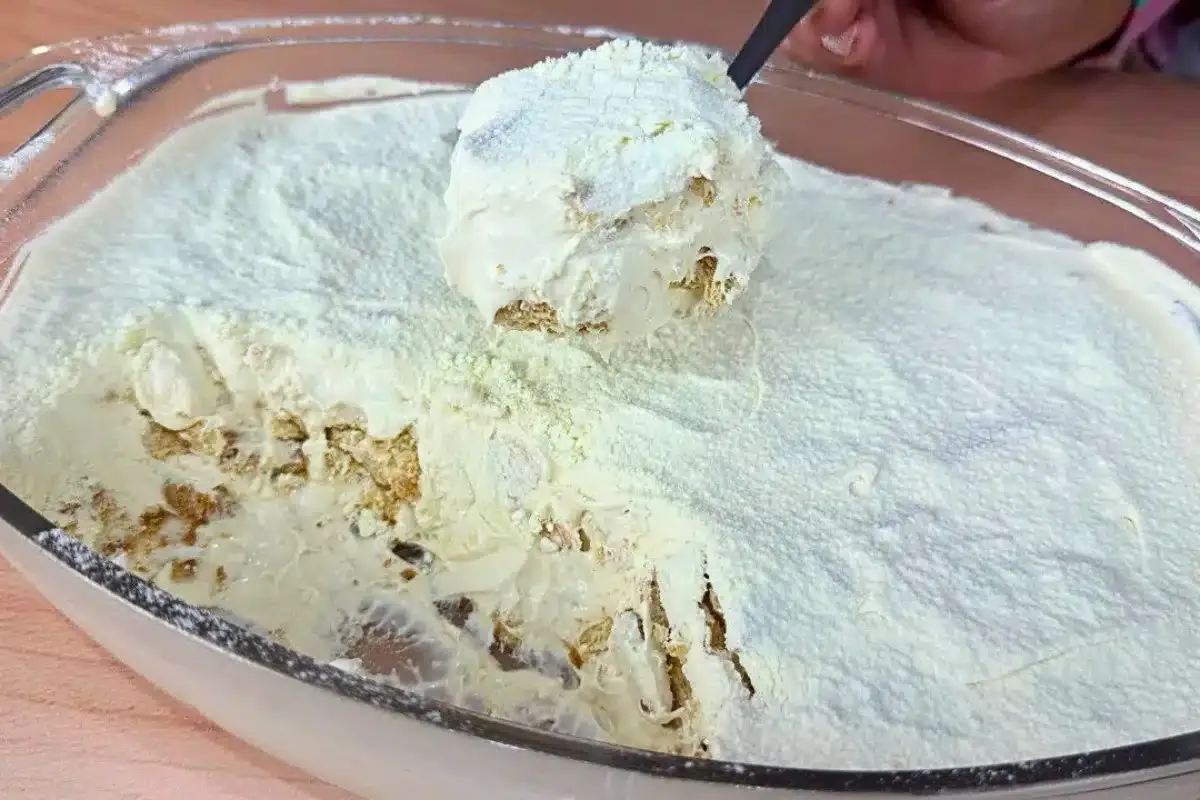 Sobremesa de leite ninho que derrete na boca e é muito fácil de fazer sem usar gelatina para o seu Natal