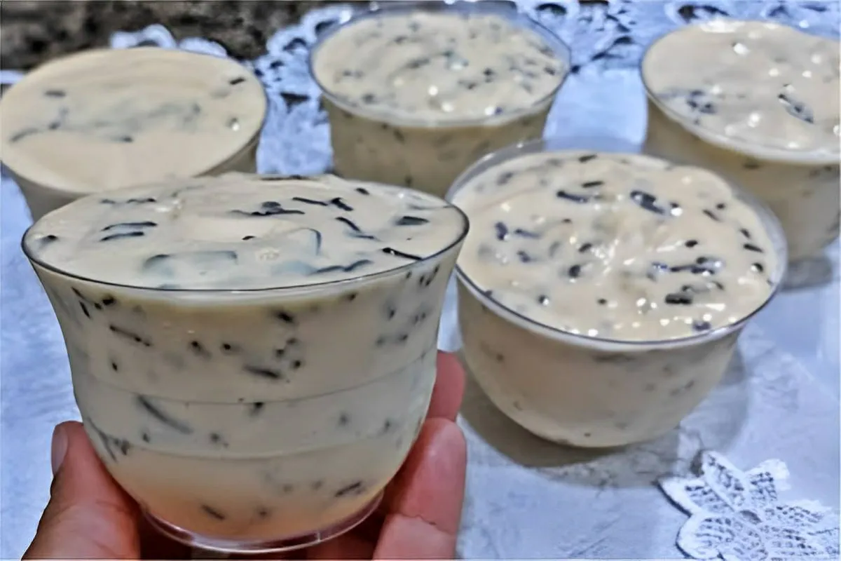 Sobremesa de liquidificador pronta em 5 minutos é só bater os ingredientes e colocar nas taças