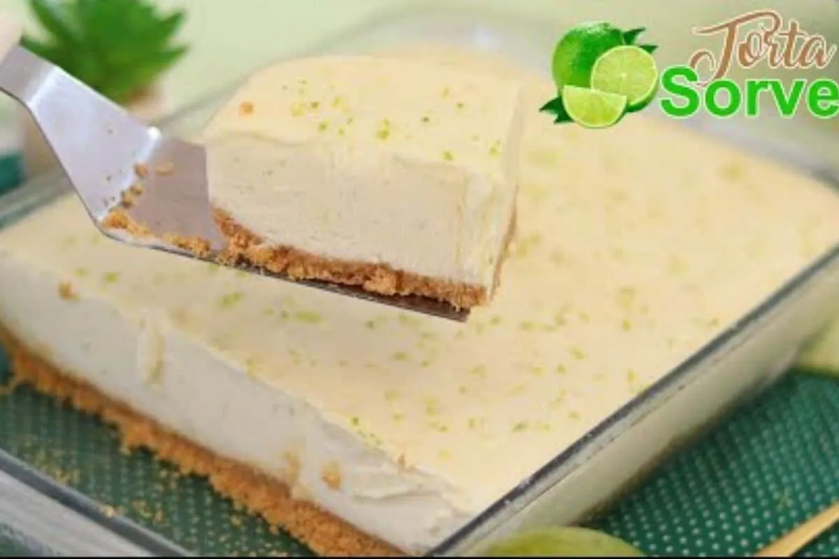 Sobremesa gelada de limão com 3 ingredientes: doce rápido, cremoso e refrescante
