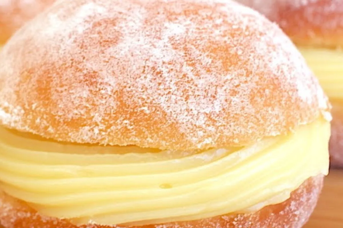 Sonho caseiro: minha receita favorita de sonho que é fácil, fofinho e muito delicioso