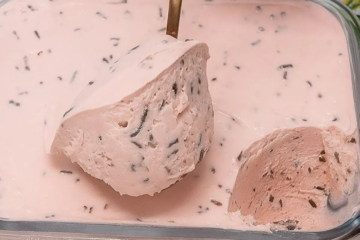Sorvete de liquidificador pronto em só 3 minutos para refrescar sua festa de ano novo