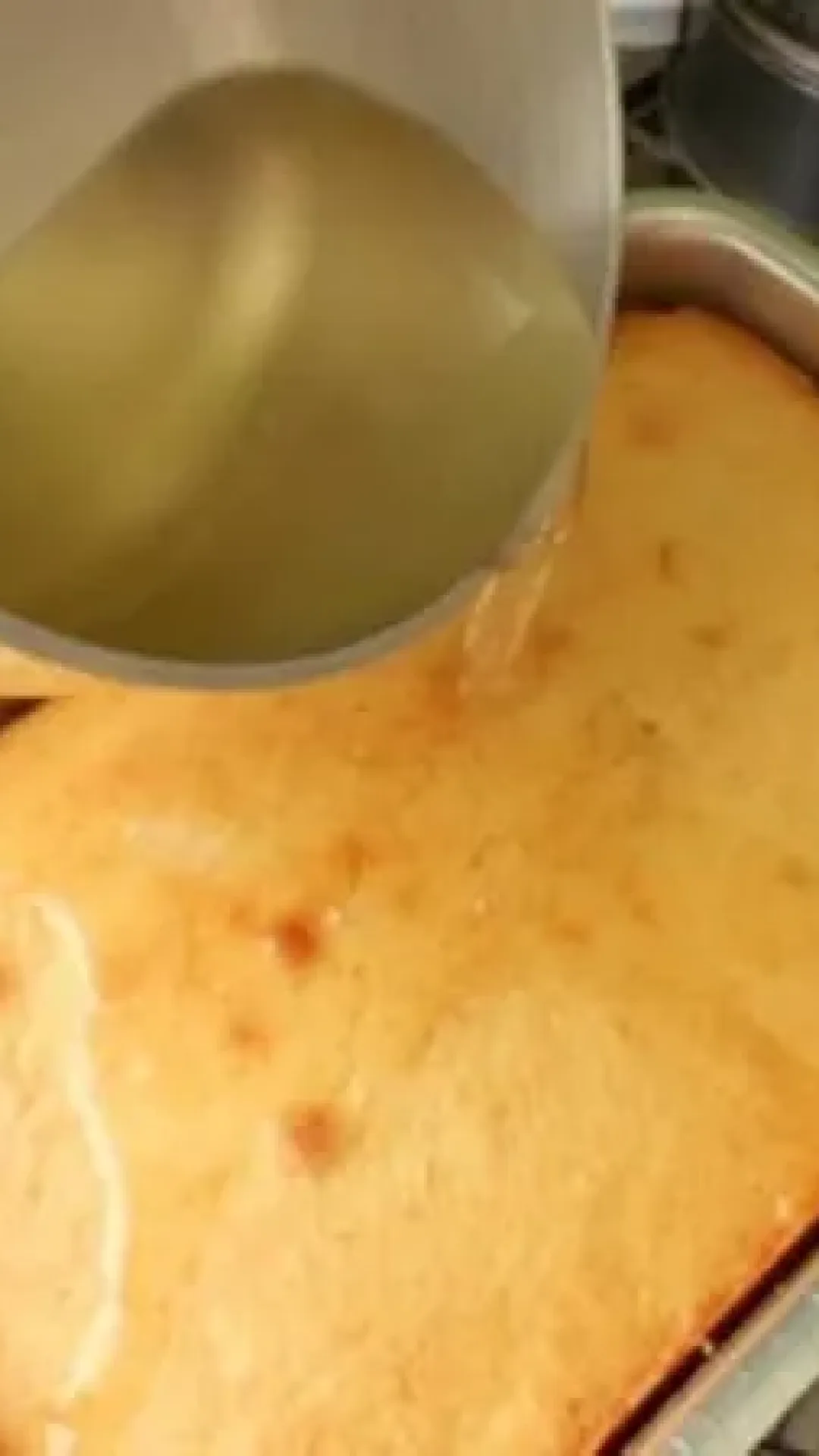 15 Receitas de Calda para Molhar Bolo