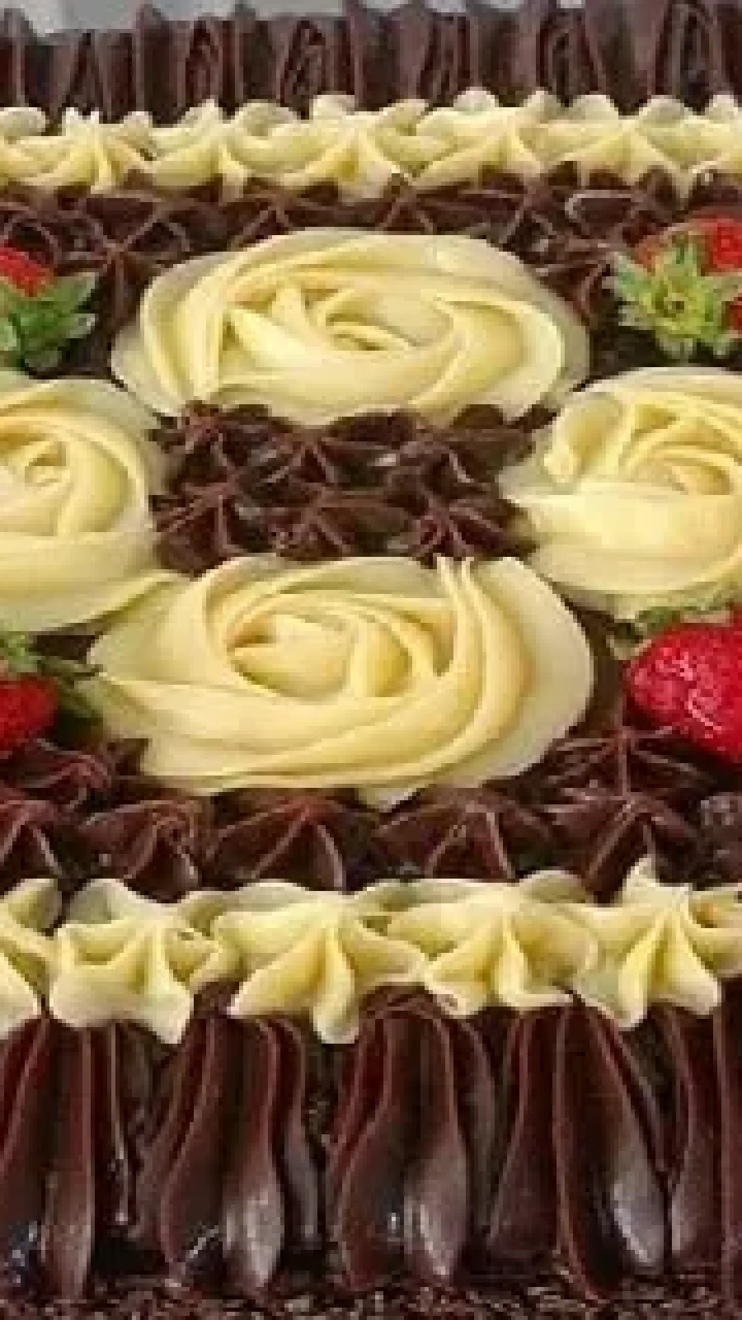 3 Receitas de Ganache em Ponto de Bico (Ao Leite, Meio Amargo e Branco)