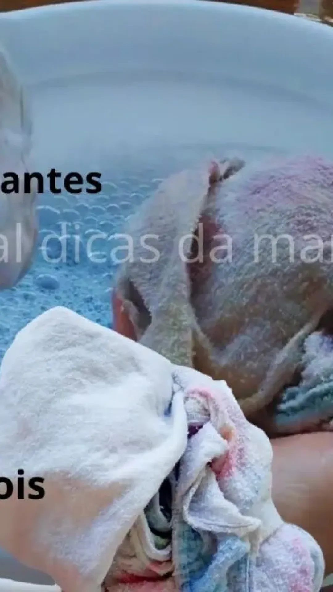 Alvejante caseiro que dá muito resultado na hora de lavar roupa encardida e manchada