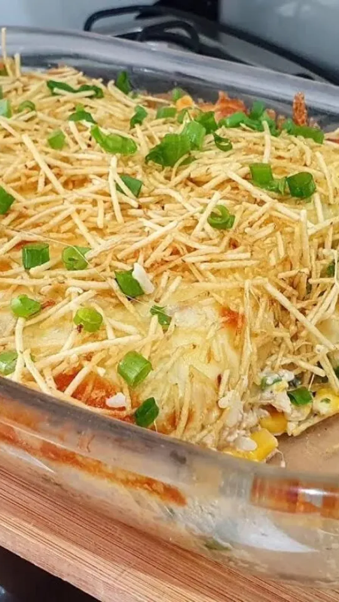 Arroz de forno cremoso e fácil para aproveitar as sobras e criar um almoço irresistível
