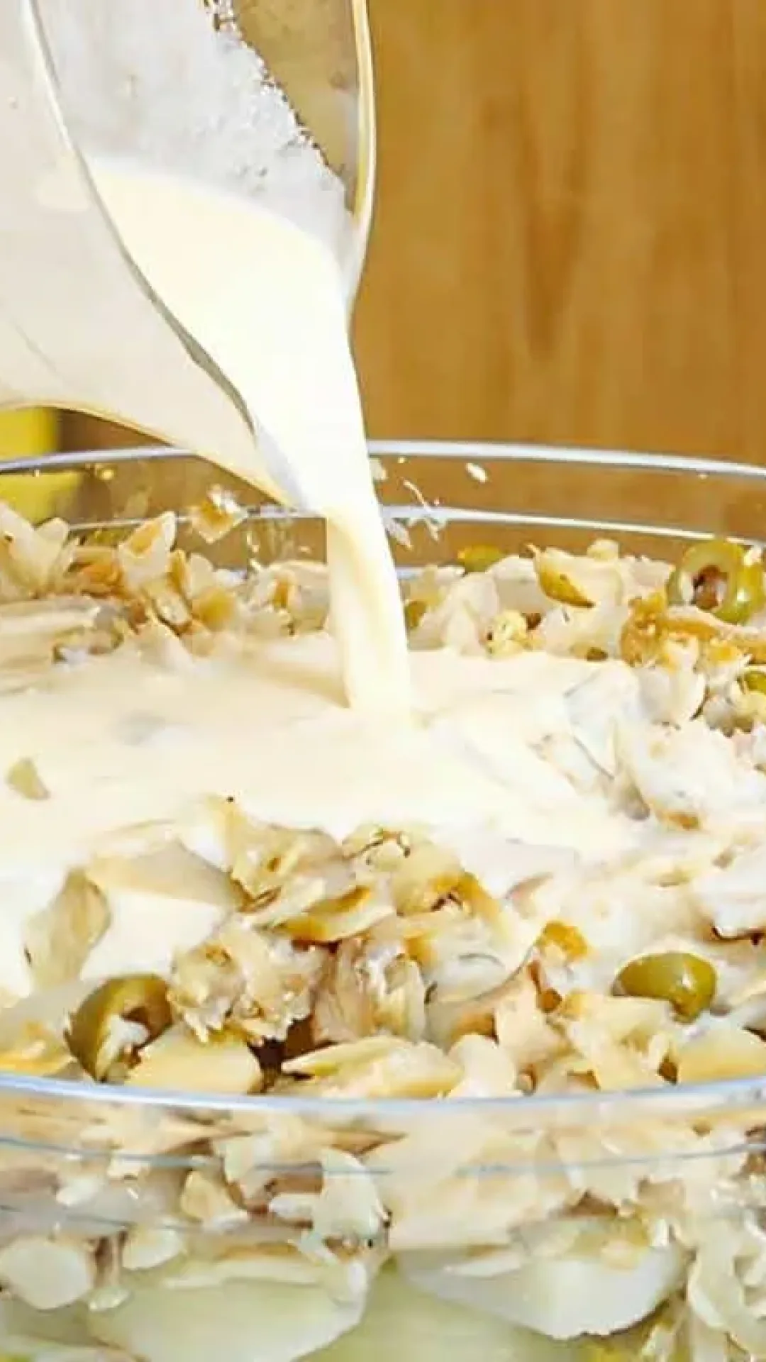 Bacalhau com molho branco um prato de natal delicioso para seu almoço do dia 25